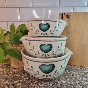 Heart Pattern Ceramic Bowl Set